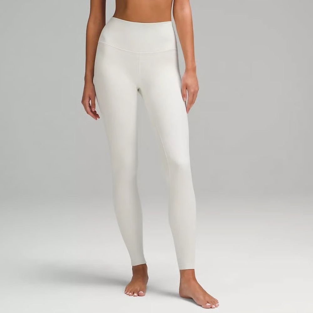 Lululemon Align High-Rise Pant Legging • Size 4 • Bone